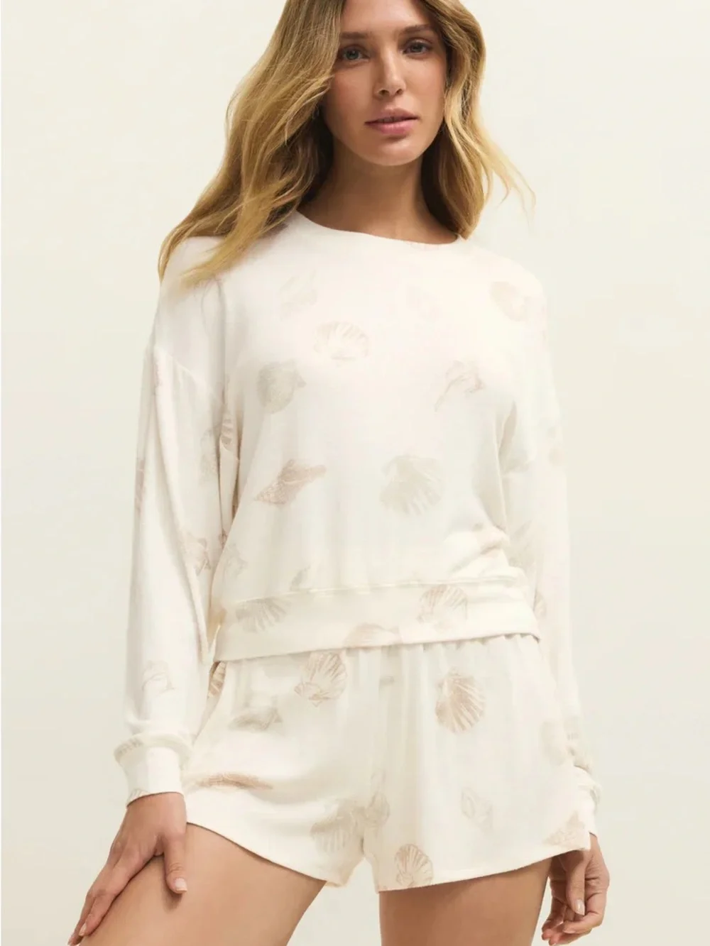 ZSupply Women’s Cream Shell-Print Lounge Set - Size L NWT - Picture 1 of 2